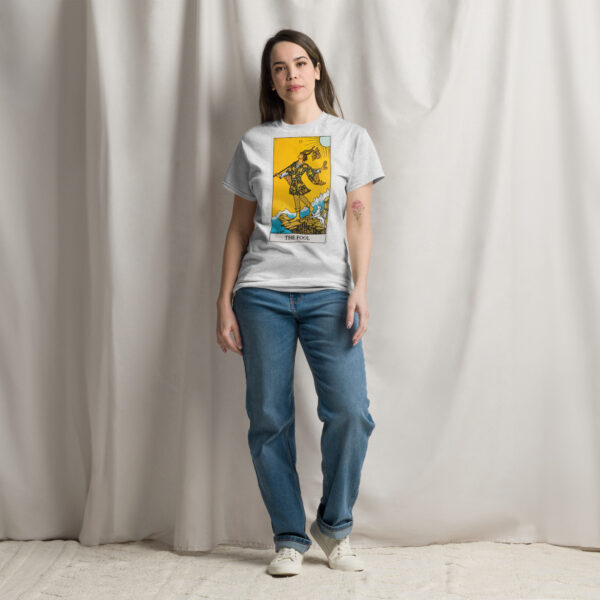 El Loco de Pan Unisex classic tee - Imagen 10