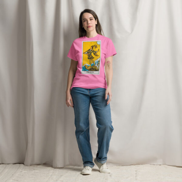 El Loco de Pan Unisex classic tee - Imagen 7