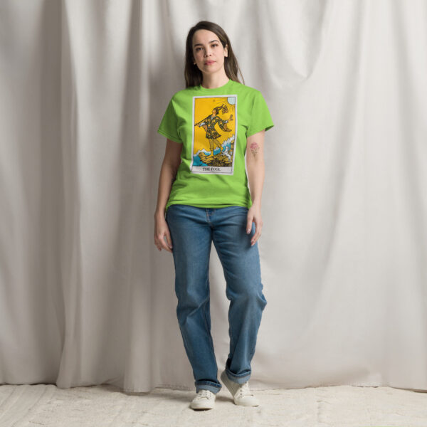 El Loco de Pan Unisex classic tee - Imagen 9